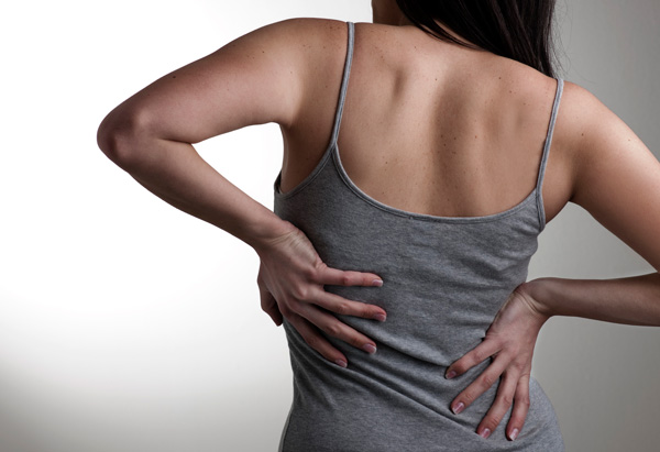 201110-orig-droz-back-pain-600x411